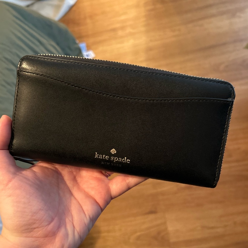 NWOT Kate Spade Black Wallet
